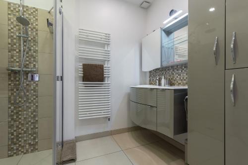 Photo de la galerie de l'établissement Chambre Nice Centre - Terrasse privée - Espaces communs partagés, à Nice