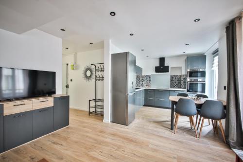 Photo de la galerie de l'établissement Lovely apartment for 6, Metro at 160m !, à Paris