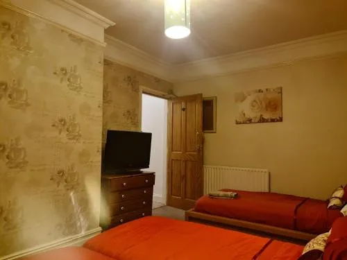 Weaver's House B and B photo 9