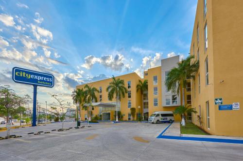 Hotel City Express By Marriott Campeche en Campeche