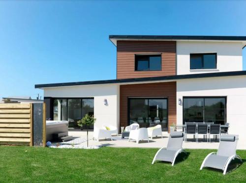 Villa Odeven Évasion Côtière & Jacuzzi Privé Holim'Prest