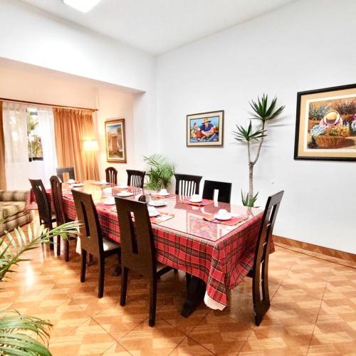 Khu vực ghế ngồi tại Casa Bella Boutique Hotel San Isidro