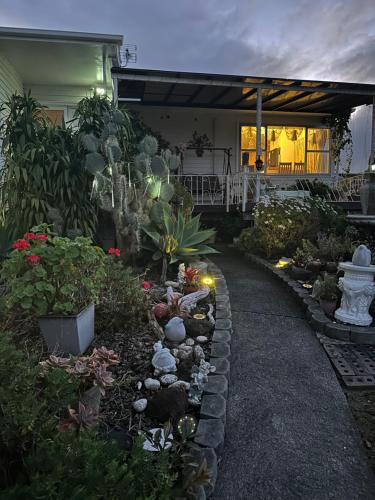Un jardín fuera de Lucky house