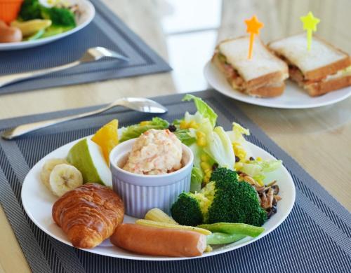 B&Bの敷地内または近くでの食事または食べ物