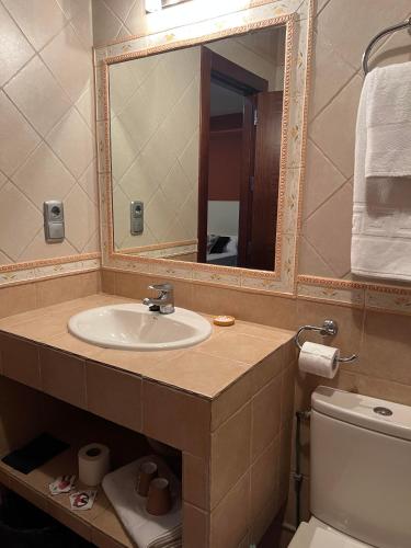 Ένα μπάνιο στο HOSTAL TREVELEZ