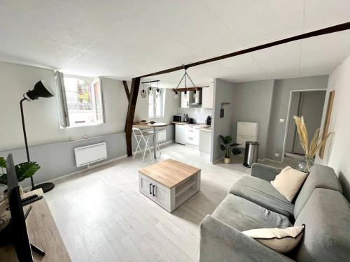 Appartement calme, plein-centre de Douai