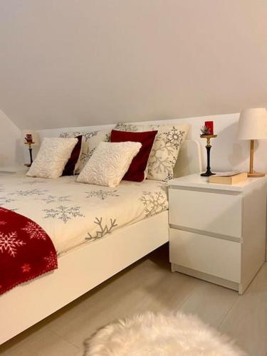 Postel nebo postele na pokoji v ubytování Farmhouse Dženi