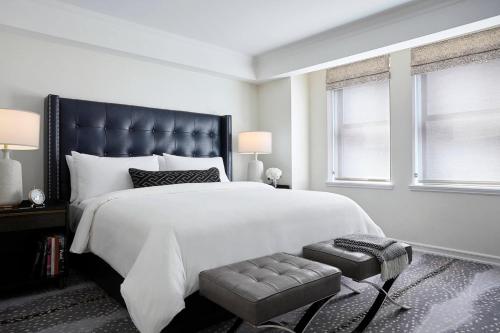 JW Marriott Essex House New York Image
