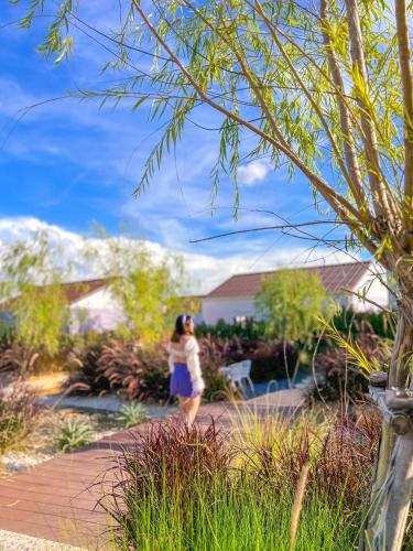 Jardín al aire libre en Himehome at Suanbanpaeng