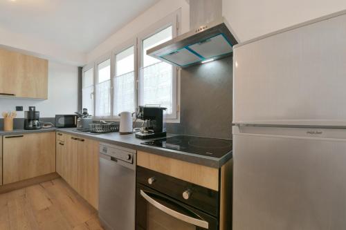 Una cocina o cocineta en Le Cotentin - Joli appt 2 chambres à Carentan