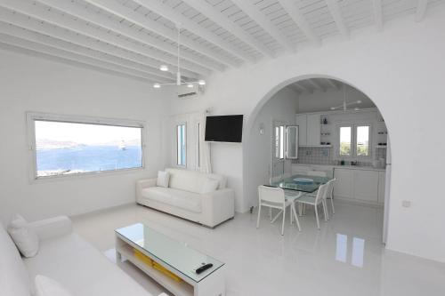 Photo de la galerie de l'établissement Adikri Villas & Suites, à Tourlos