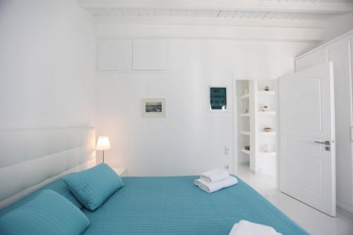 Photo de la galerie de l'établissement Adikri Villas & Suites, à Tourlos