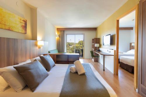 Golden Avenida Family Suites 4 Sup
