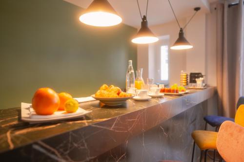 Jídlo v aparthotelu nebo okolí