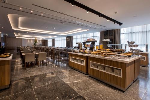 Hotel Giralda Center photo 46