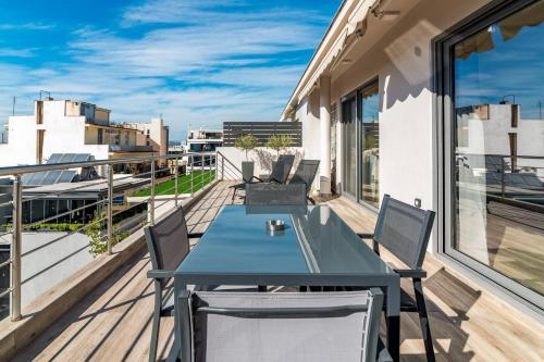 Dreamy Athens Penthouse With Acropolis View