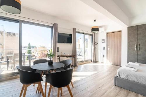 Dreamy Athens Penthouse With Acropolis View
