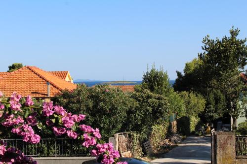 Villa Nar