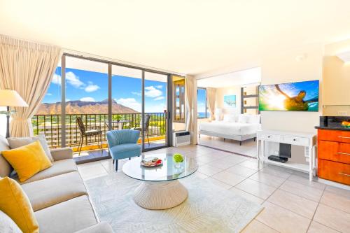 Diamond Head Views Retreat with Free Parking & Near Waikiki Beach!_2