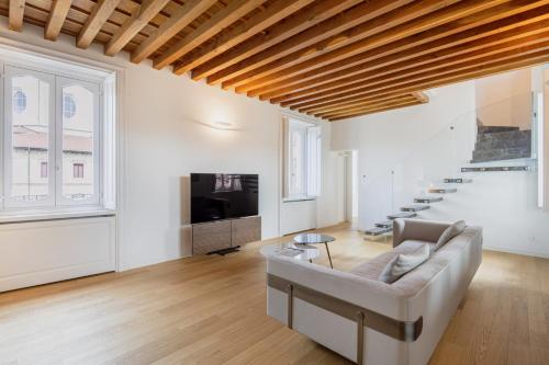 Easylife - Milano - Piazza Santo Stefano 12 - Duomo