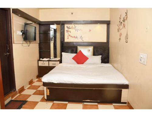 Hotel Bharat Inn, Ajmer 객실 침대