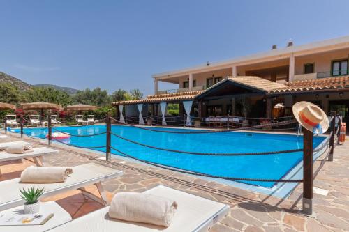 Gambar di galeri bagi iH Hotels Le Zagare Resort di Villasimius