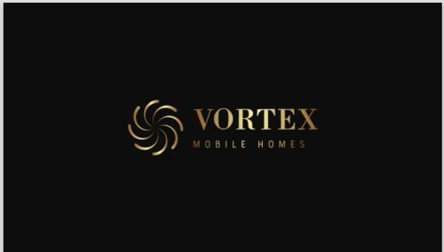 logotipo de una casa móvil con una espiral en VORTEX mobile homes, en Tisno