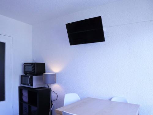 Joli studio 4 pers, au pied des pistes, wifi, animaux admis - FR-1-322-344