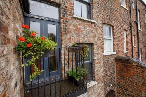 City Apartments - Priory Street photo 23