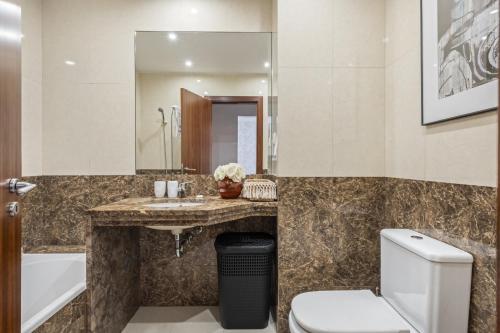 Fifth Apartment by Homie