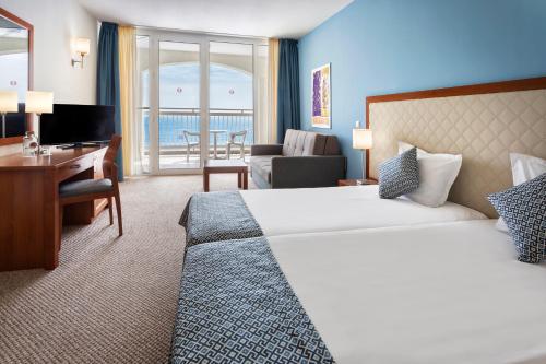 SOL by Meliá Luna Bay Resort - All Inclusive — Sea view