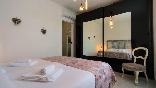Ένα ή περισσότερα κρεβάτια σε δωμάτιο στο Sweetheart Apartment