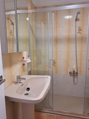 Beautiful Apartment Playa Del Cura Beach in Torrevieja Spain photo 4