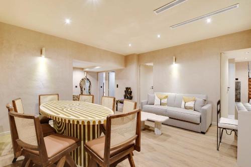 Elegance and Refinement for 10 - Montorgueil