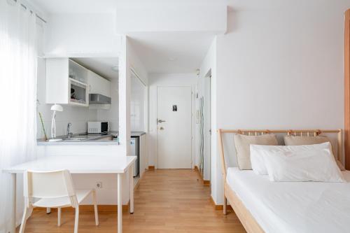 Estudios en Plaza España. Centro de Madrid