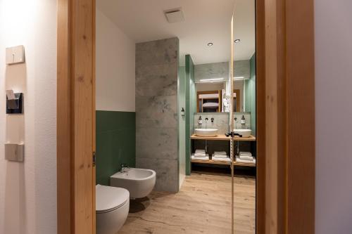Koupelna v ubytování Hotel Alt Spaur
