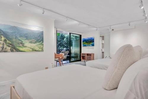 Spacious Design Studio 3 mins from the beach_2