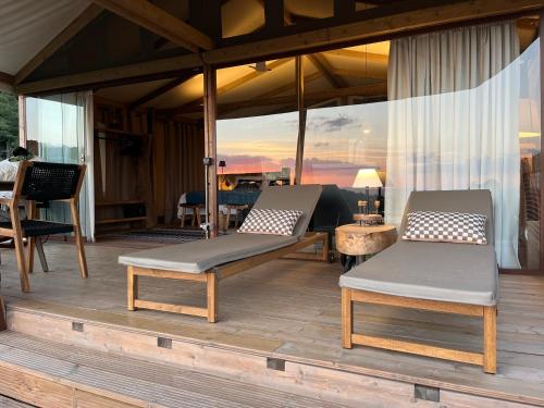 Posezení v ubytování Glamping - Il Giardino di San Giorgio "Armida"