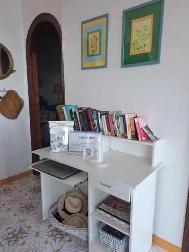 Perpustakaan di rumah percutian