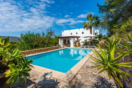 Villa con Piscina-zona muy tranquila - privacidad - sin ...