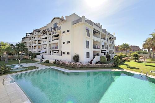 Comeback SWEET CAROLINE