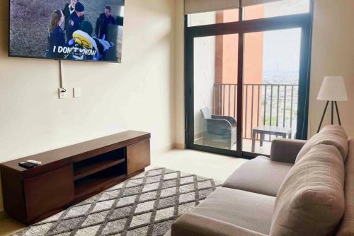 Luxury and Comfort, Parque Fundidora in front Arena