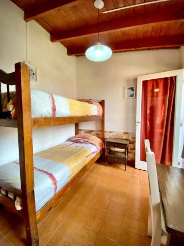 Ένα ή περισσότερα κρεβάτια σε δωμάτιο στο Open House Hostel