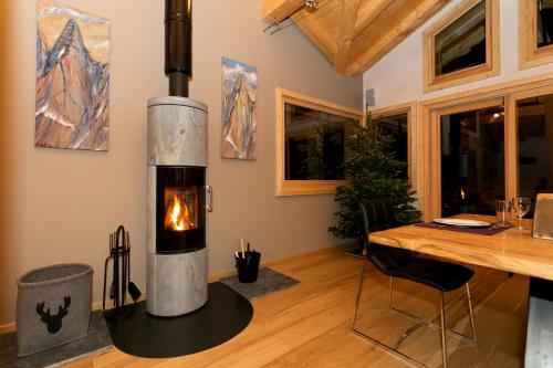 Chalet Isabelle Mountain lodge 5 stars 6 bedroom en suite sauna spa inox photo 17