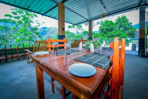 Restoran atau tempat makan lain di Ella Rock Heaven