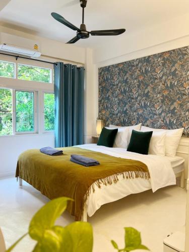 Fotografie z fotogalerie ubytování Cozy chic Silom townhouse studio 2-4 v destinaci Bangkok