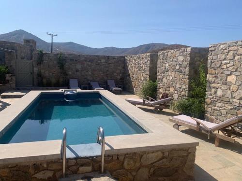 Gallery image of Mandri B&B in Serifos Chora