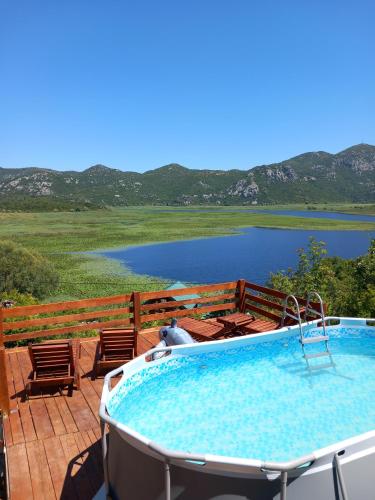 Un paisaje natural cerca de la casa vacacional