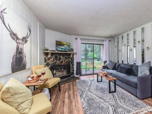 Et opholdsområde på Canyon Creek Lodge 208 - Wildcat Den