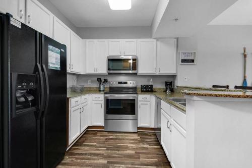 Modern 2-Bedroom Apartment Near Destin Beach photo 4